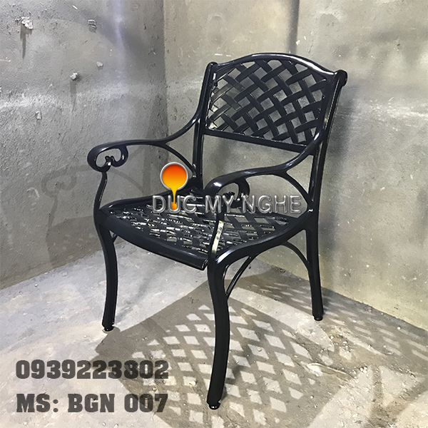 Bàn ghế nhôm đúc sân vườn BGN 007